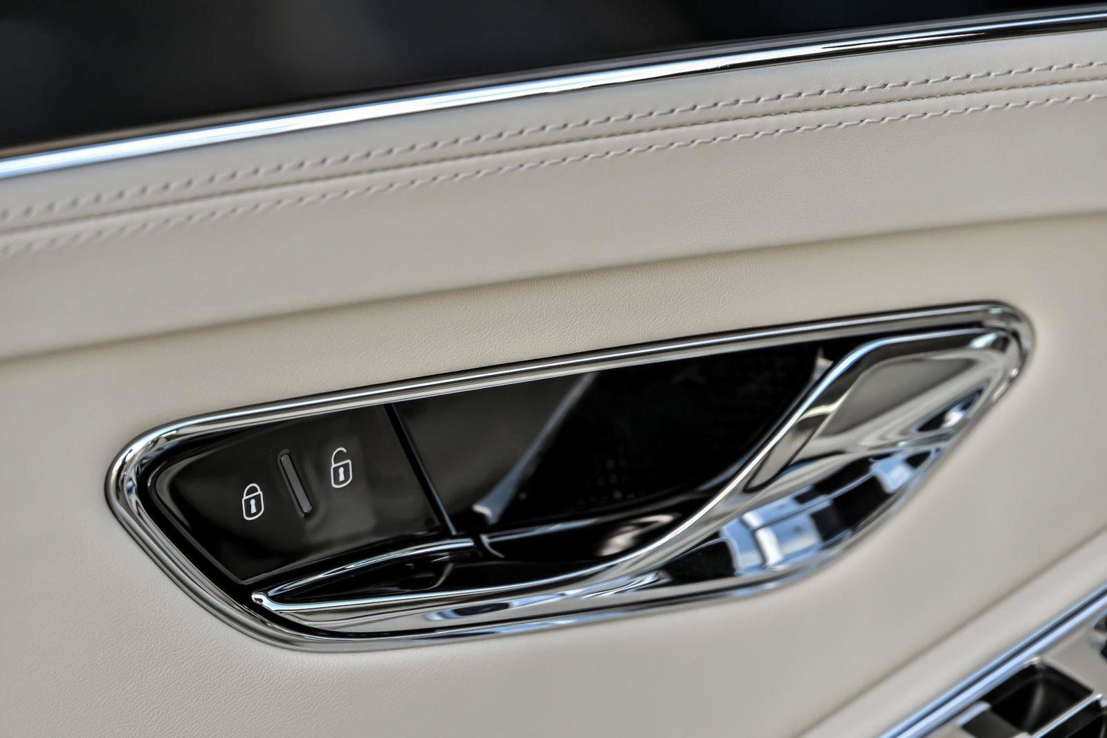 New 2026 Bentley Continental GTC AWD/4WD image 26