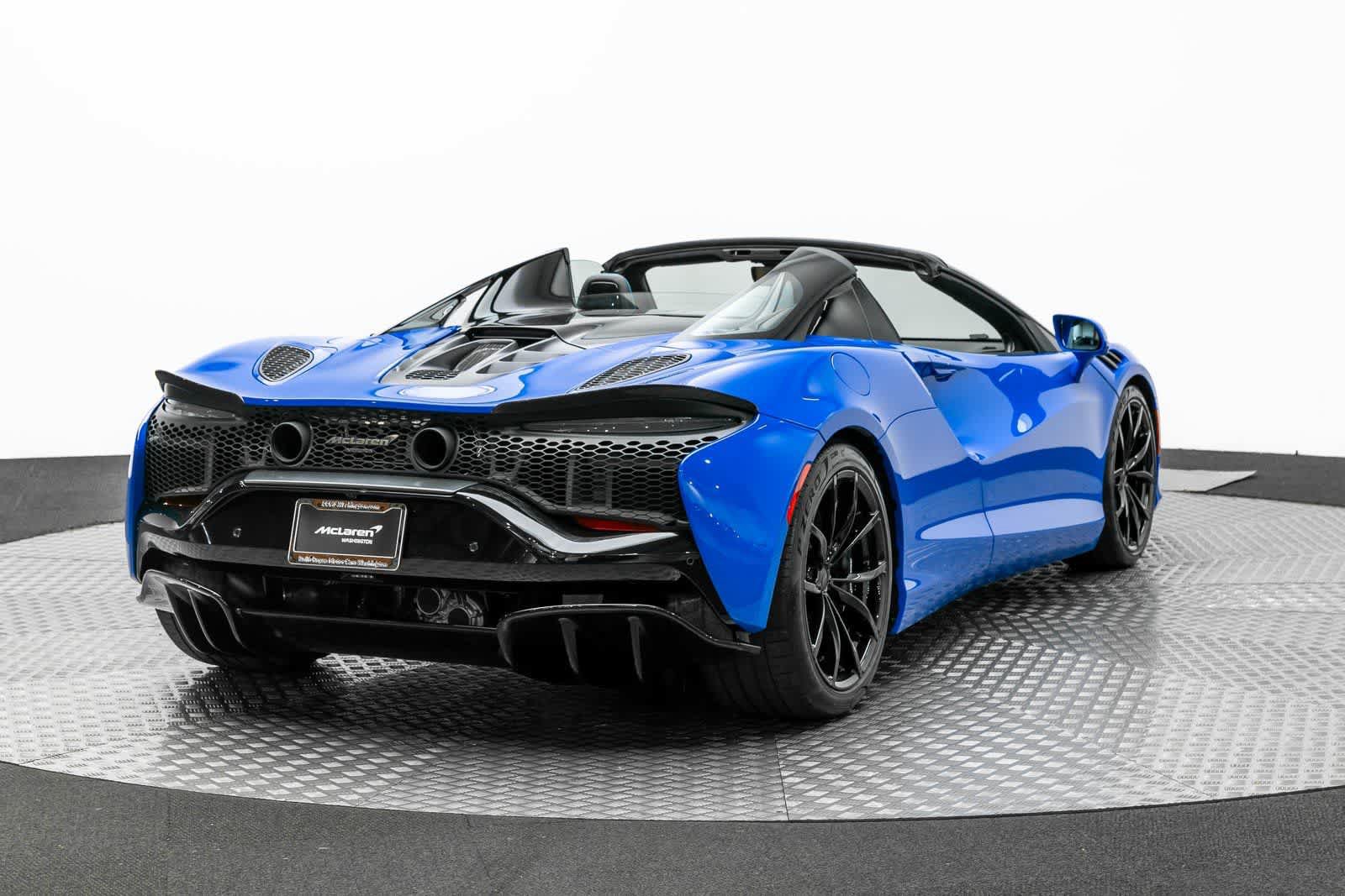 New 2025 McLaren Artura Spider RWD image 23