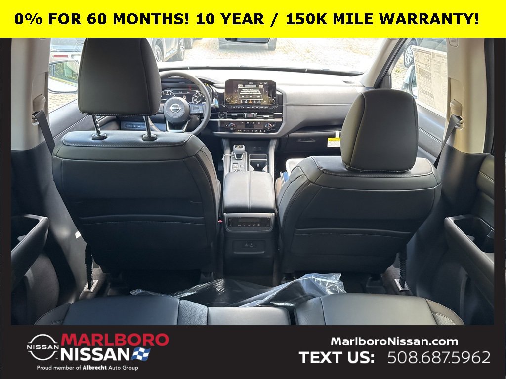 New 2025 Nissan Pathfinder SL w/ Cargo Package image 19