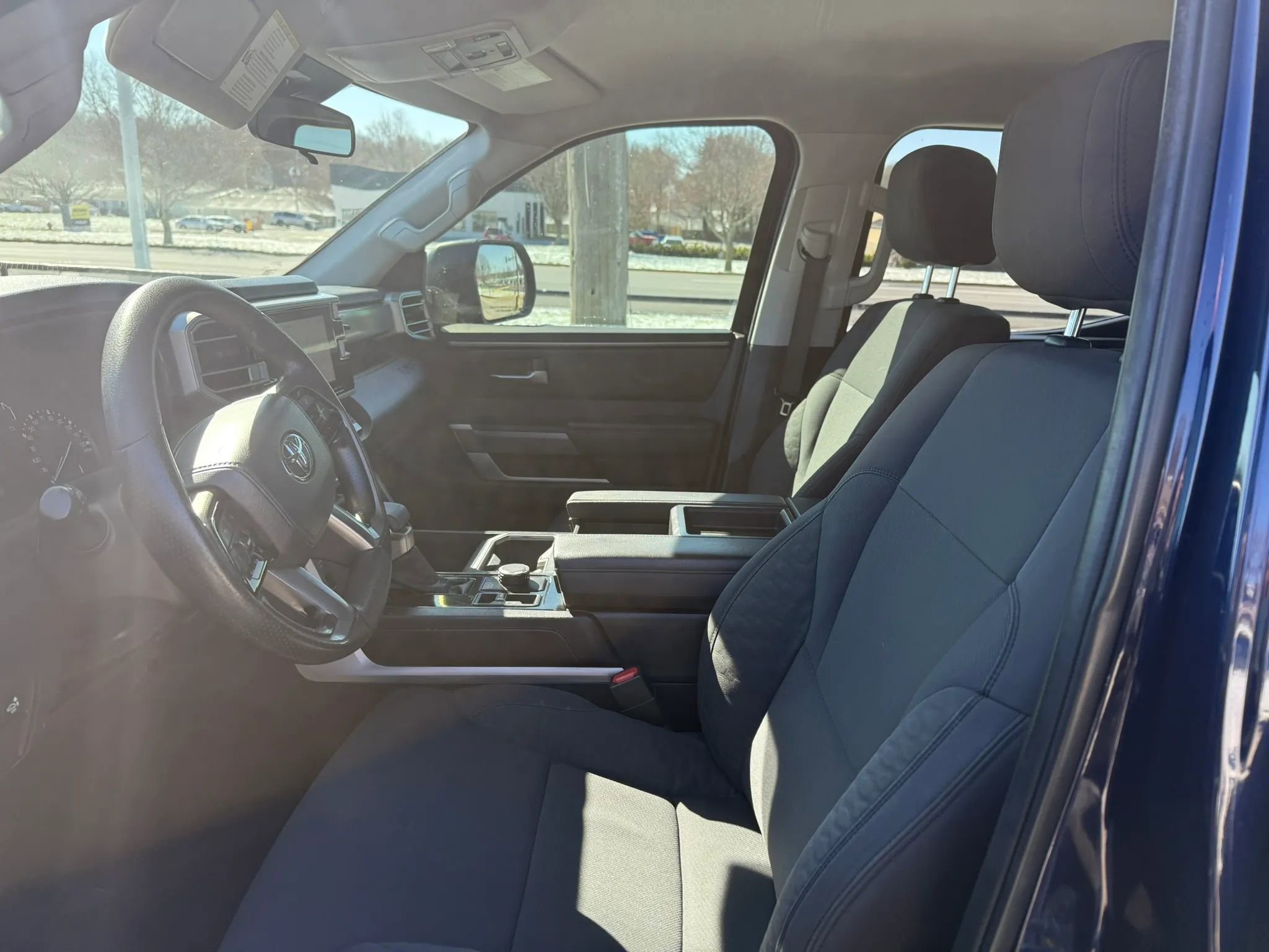 Used 2022 Toyota Tundra SR5 w/ SR5 Convenience Package image 13