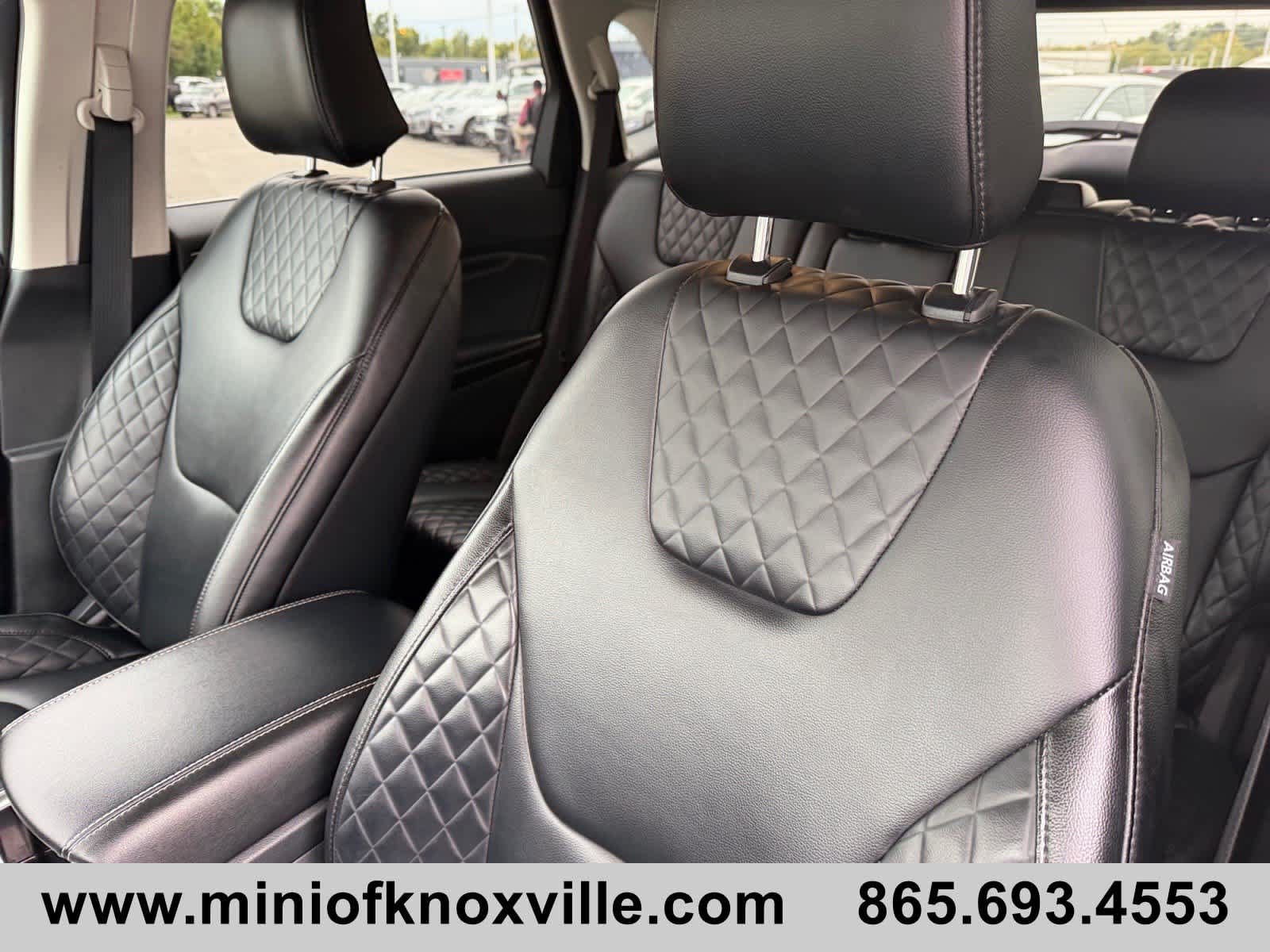 Used 2024 Ford Edge Titanium AWD/4WD image 13