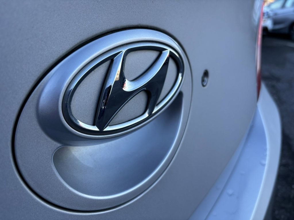 Used 2014 Hyundai Accent GS image 10