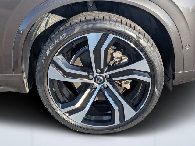 Used 2024 Volvo XC90 B6 Ultimate w/ Protection Package Premier image 9
