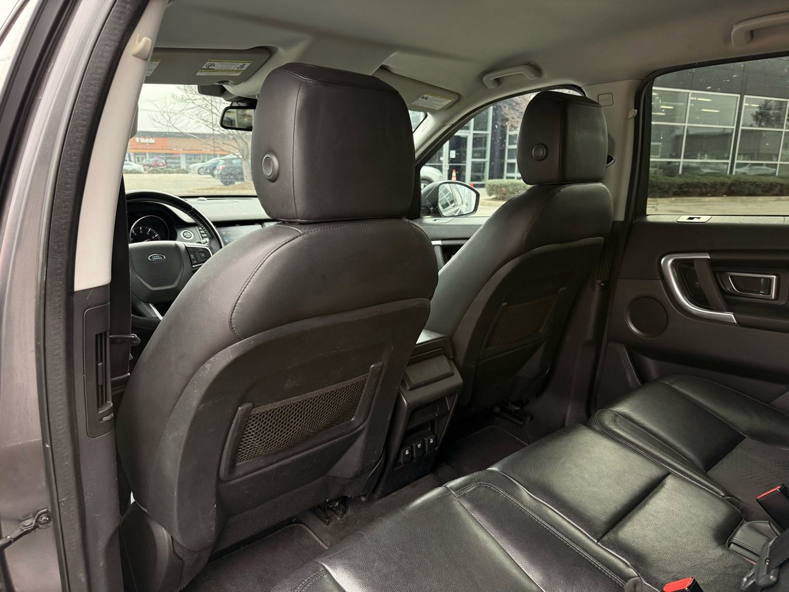 Used 2016 Land Rover Discovery Sport SE AWD/4WD image 25