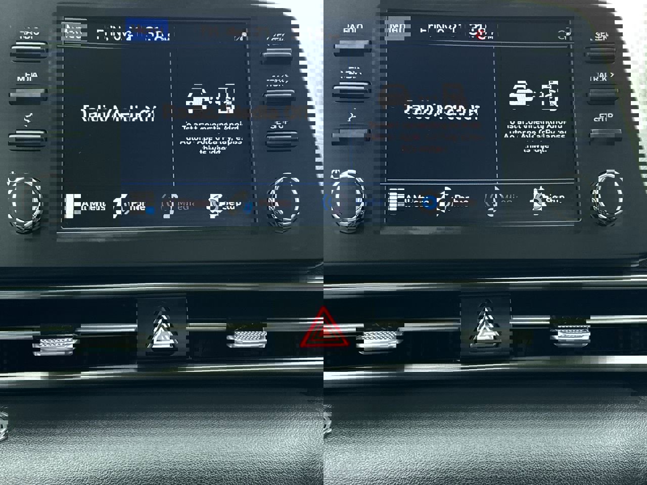 Used 2023 Hyundai Elantra SEL image 17