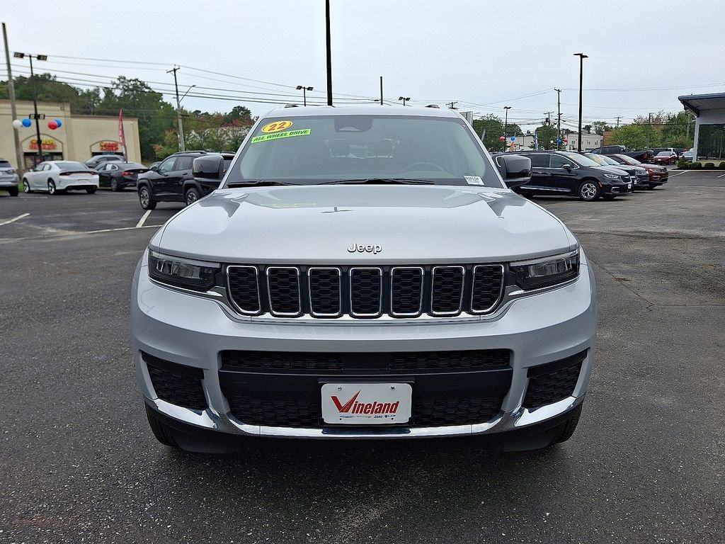 Used 2022 Jeep Grand Cherokee L Laredo w/ Luxury Tech Group I image 2