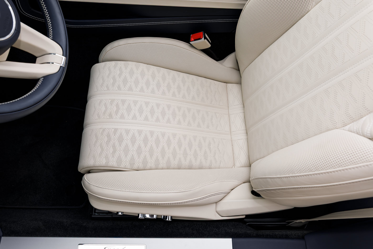 Certified 2025 Bentley Continental GT Speed AWD/4WD image 48
