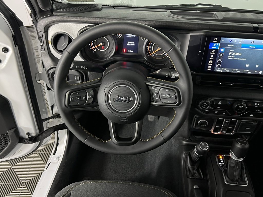 Certified 2024 Jeep Gladiator Sport image 16