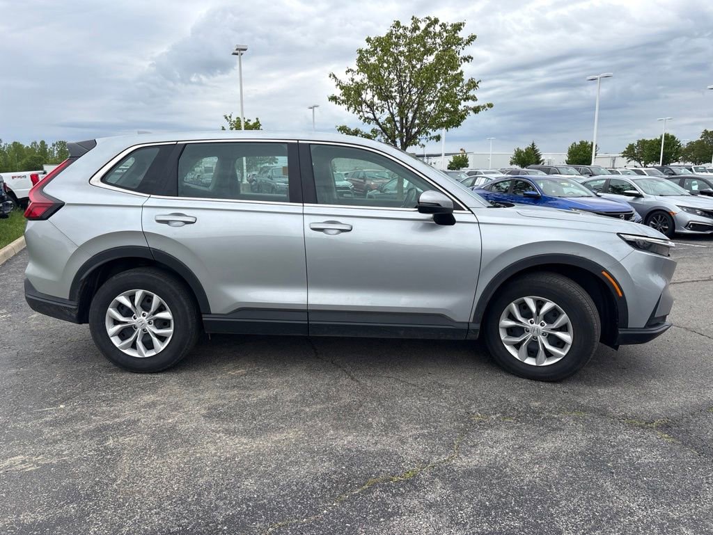 Used 2024 Honda CR-V LX image 11