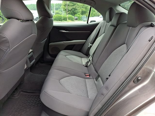 Certified 2022 Toyota Camry LE FWD image 10