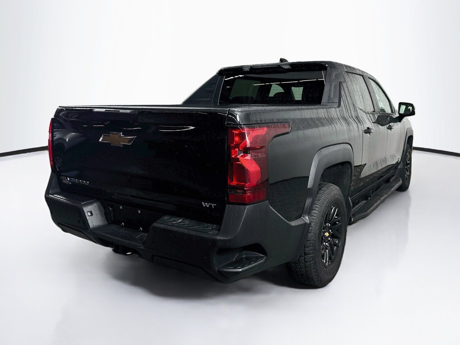 Used 2024 Chevrolet Silverado EV W/T AWD/4WD image 7