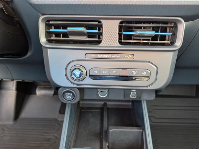Used 2025 Ford Maverick Lobo AWD/4WD image 13