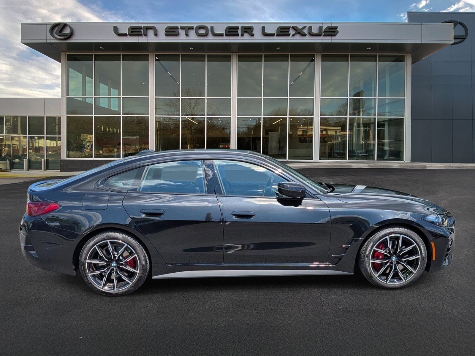 Used 2026 BMW 430i xDrive w/ M Sport Package AWD/4WD video 2