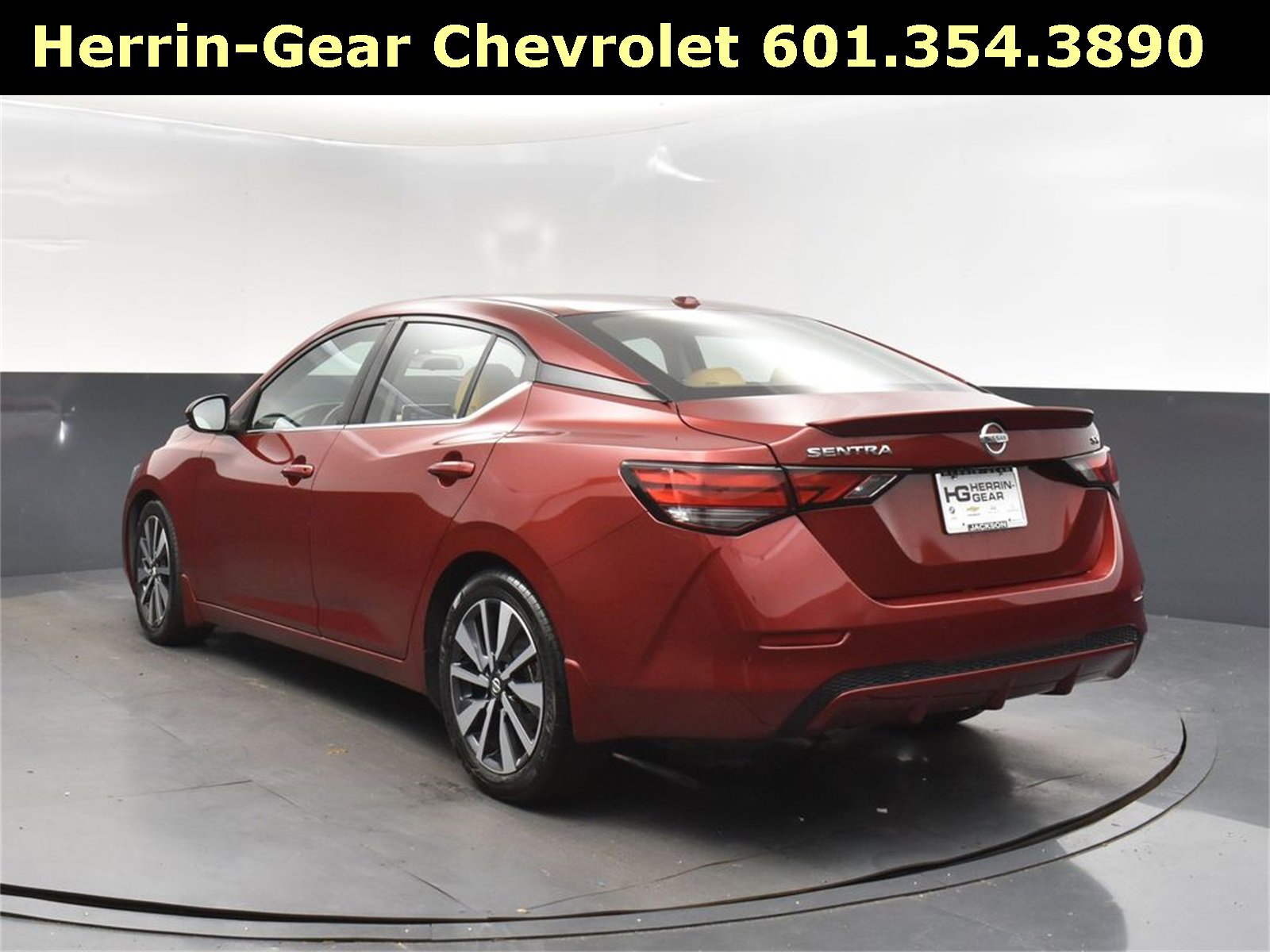Used 2020 Nissan Sentra SV w/ SV Premium Package image 5