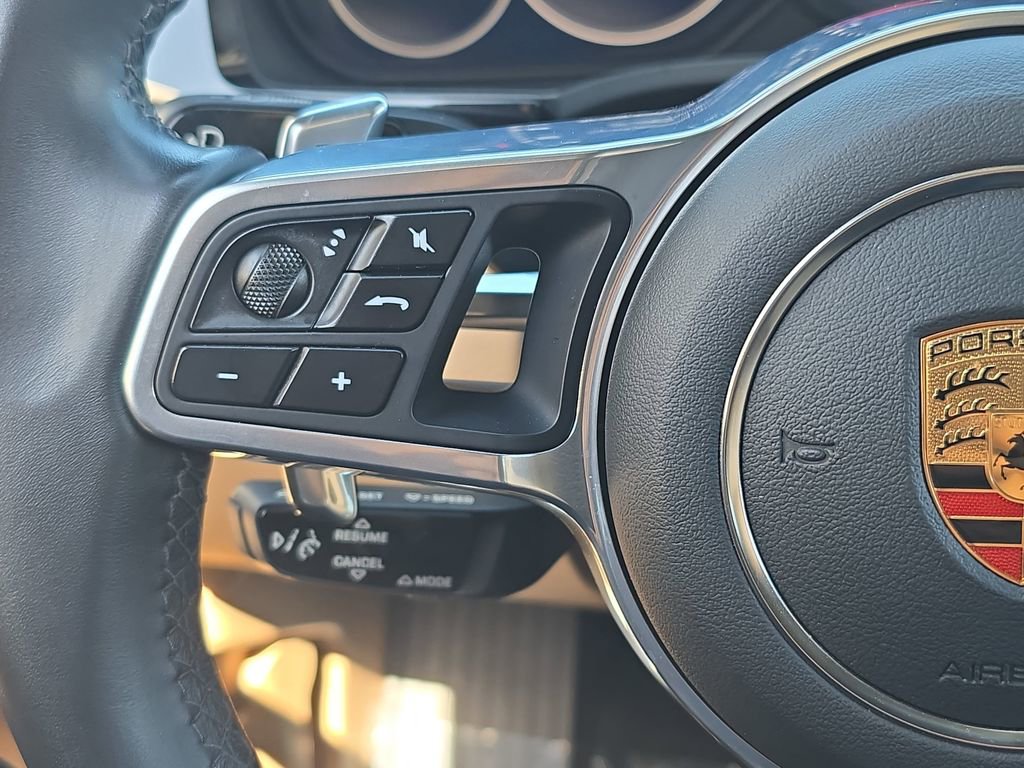 Used 2023 Porsche Cayenne AWD/4WD image 21