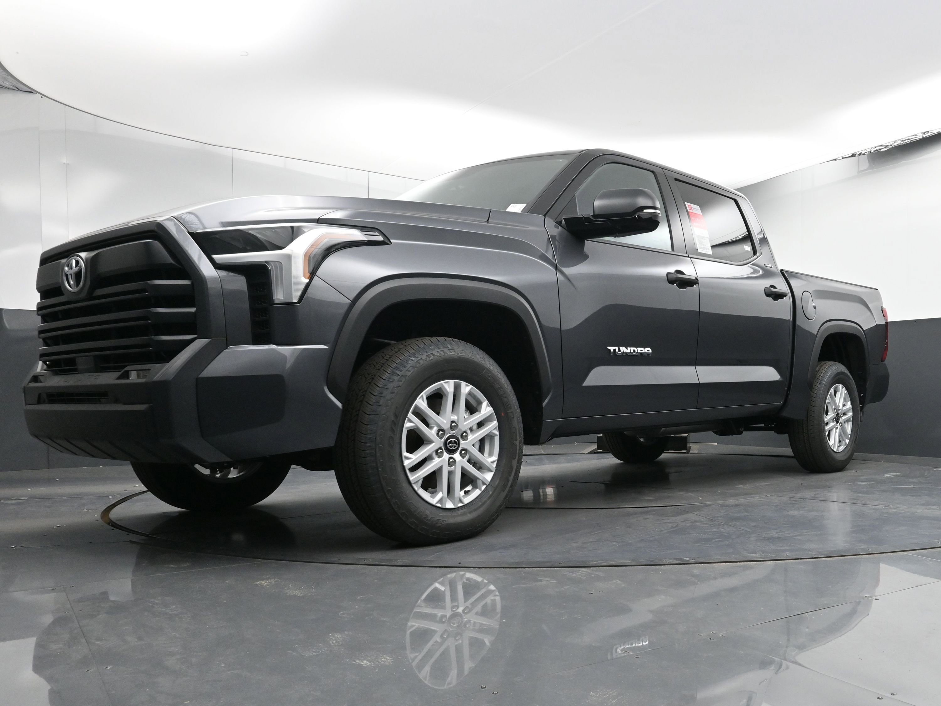 Used 2025 Toyota Tundra SR5 image 19