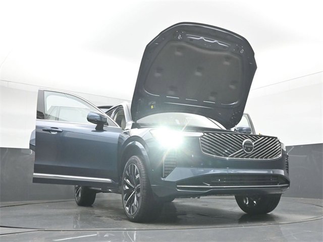 New 2026 Volvo XC90 B6 Ultra image 59