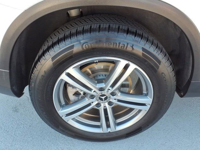 Certified 2021 Mercedes-Benz GLC 300 image 24