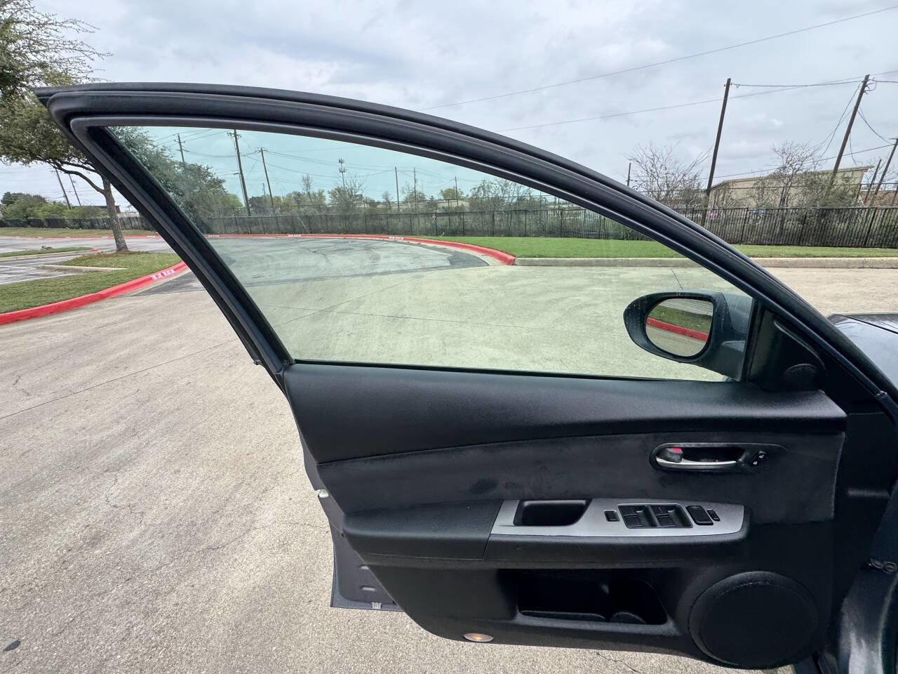 Used 2010 MAZDA MAZDA6 i Sport image 23