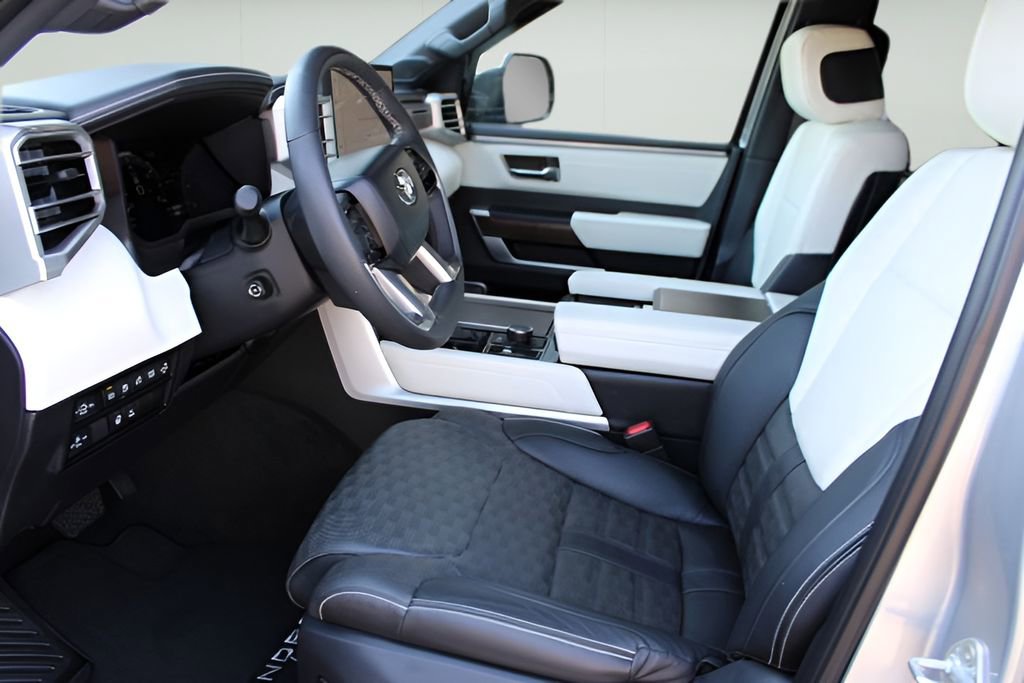 Used 2024 Toyota Tundra Capstone AWD/4WD image 8