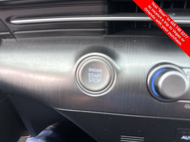 Used 2025 Hyundai Kona SEL image 26