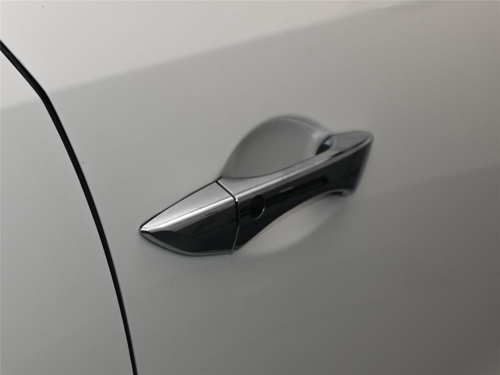 Used 2019 Acura MDX SH-AWD image 15