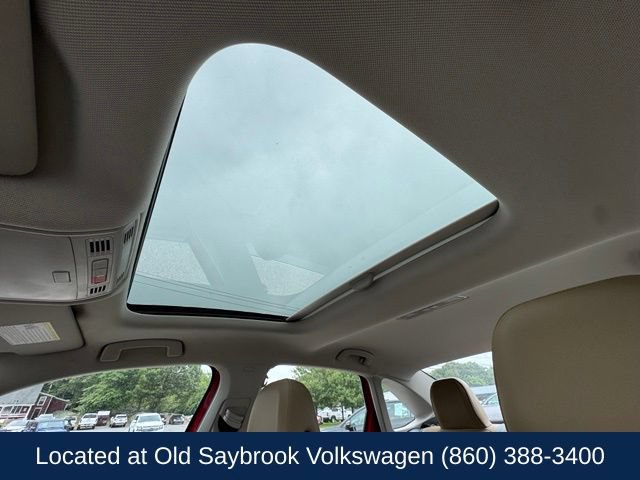 Used 2019 Volkswagen Jetta SEL w/ Cold Weather Package FWD image 36