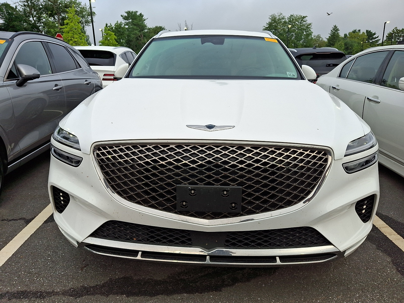 Used 2024 Genesis GV70 2.5T w/ Select Package AWD/4WD image 3