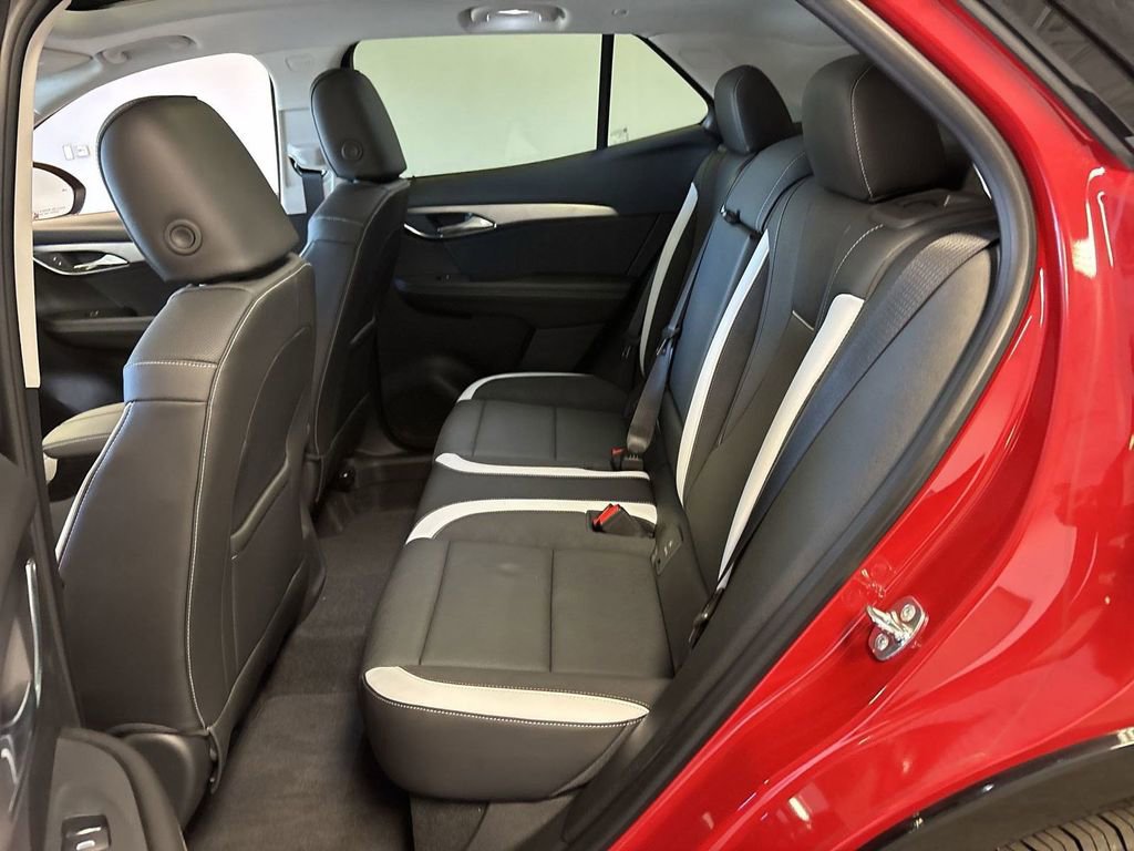 New 2025 Buick Envision Sport Touring image 30