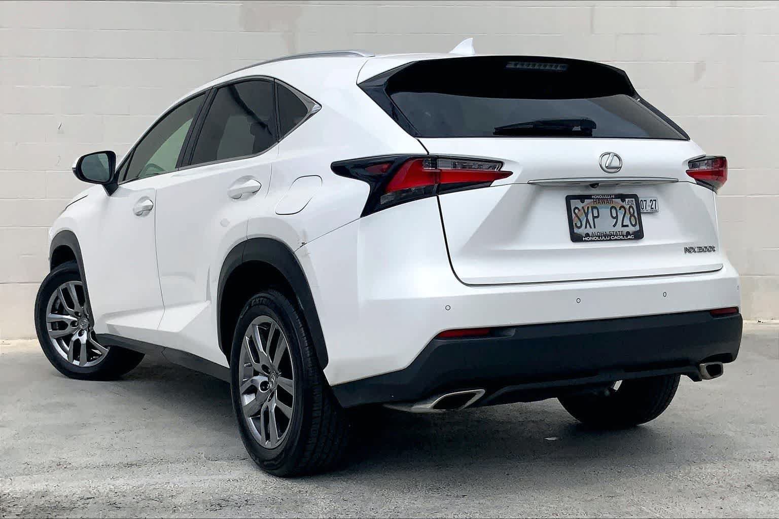 Used 2016 Lexus NX 200t FWD image 4