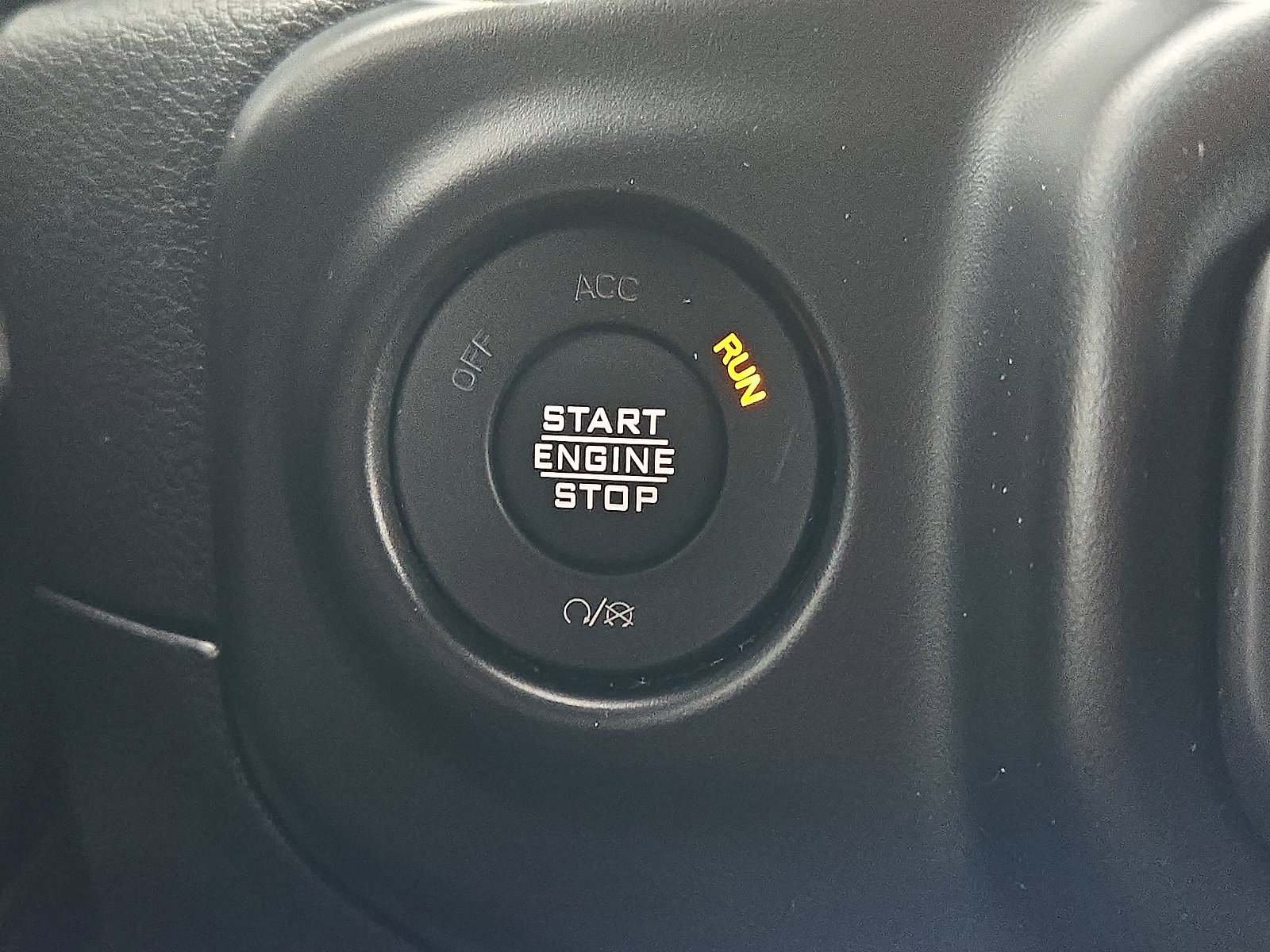 Used 2022 Jeep Wrangler Unlimited Sahara image 23