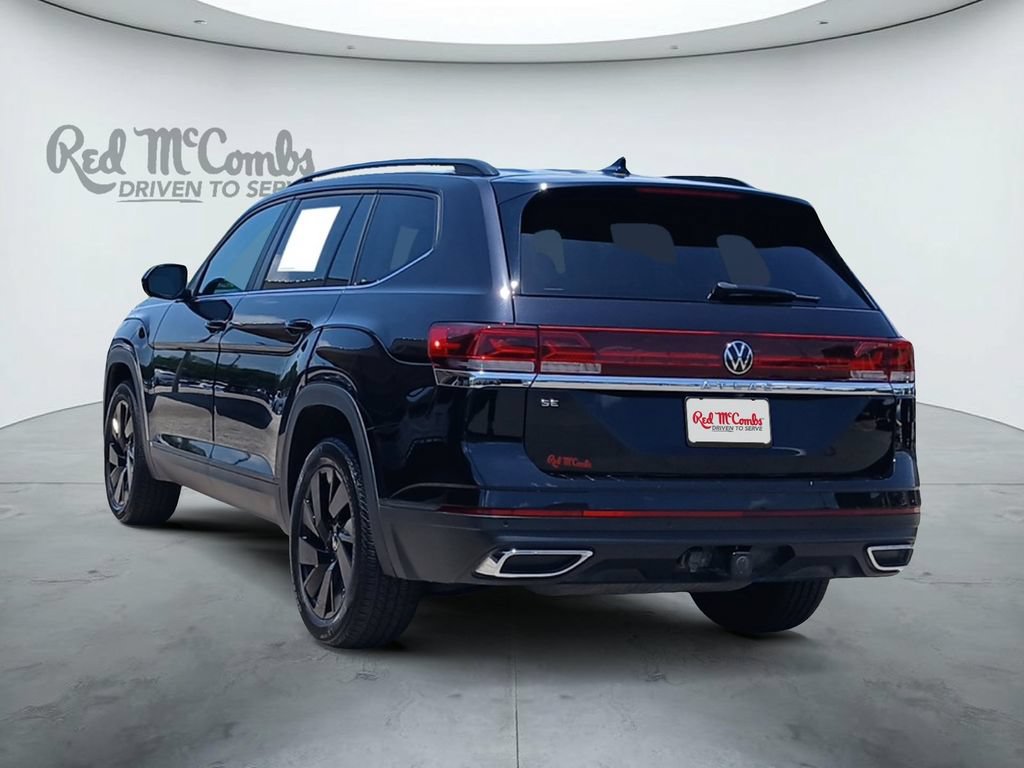 Used 2025 Volkswagen Atlas SE FWD image 3