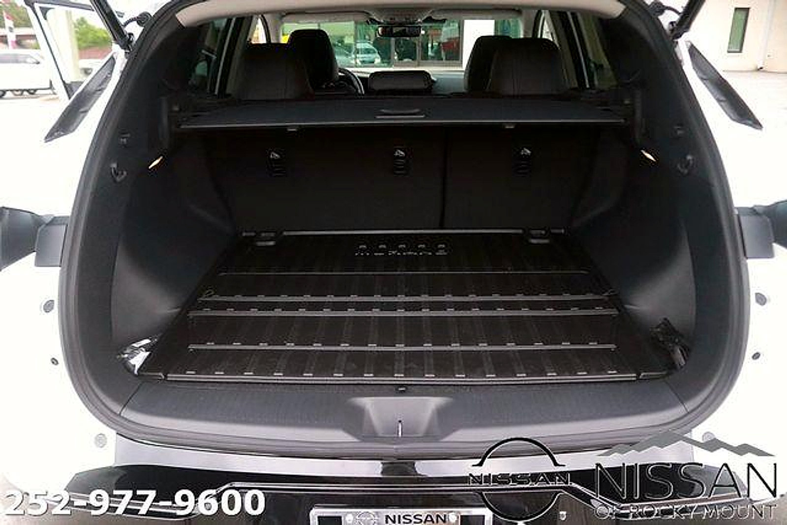 New 2026 Nissan Murano Platinum w/ Cargo Package AWD/4WD image 16