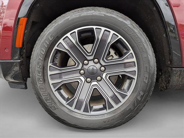 Used 2024 Jeep Wagoneer L Series II w/ Flexible Seating Group image 24