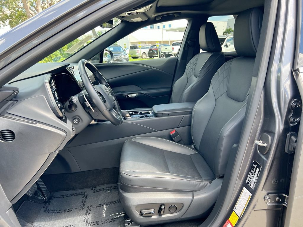 Certified 2025 Lexus RX 350 Premium w/ Accessory Package (Z1) FWD image 12