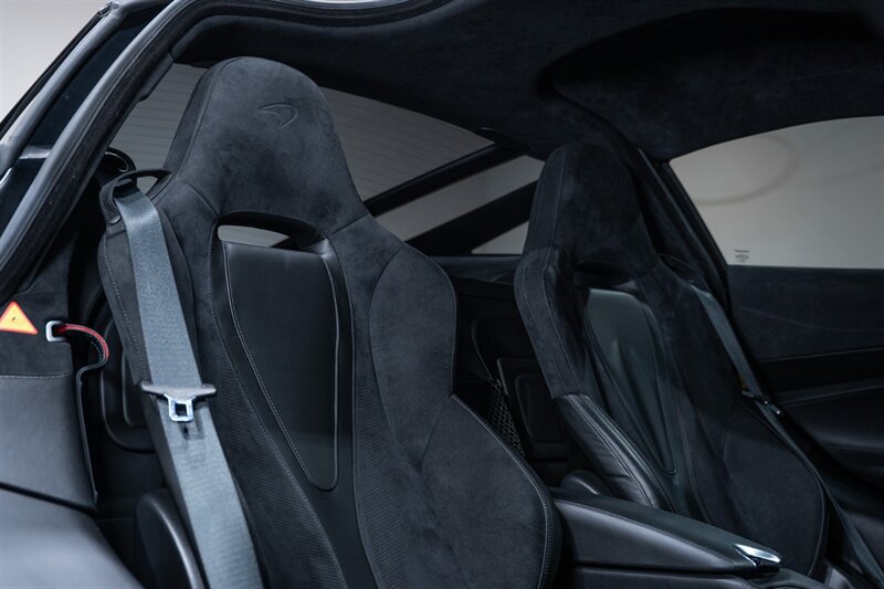 Used 2018 McLaren 720S Performance RWD image 50