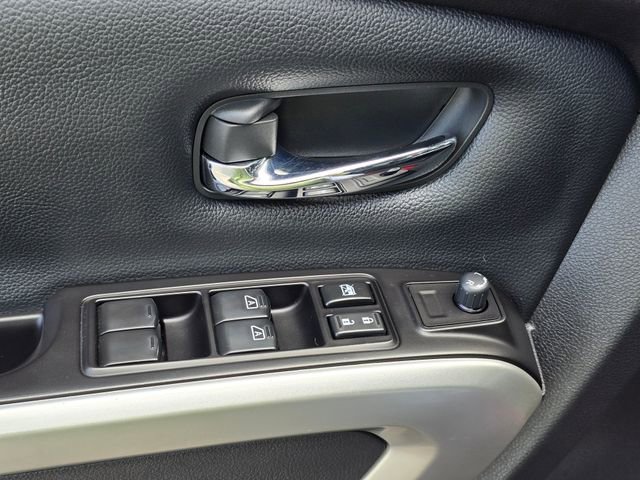 Used 2019 Nissan Titan PRO-4X w/ Pro-4x Utility Package image 27