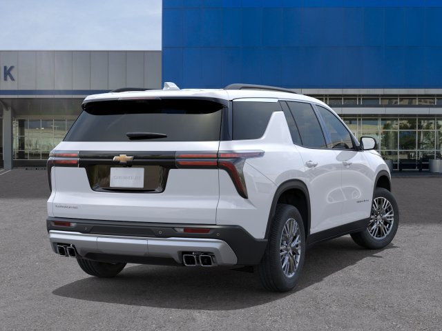 New 2027 Chevrolet Traverse LT w/ Driver Confidence Package FWD image 4