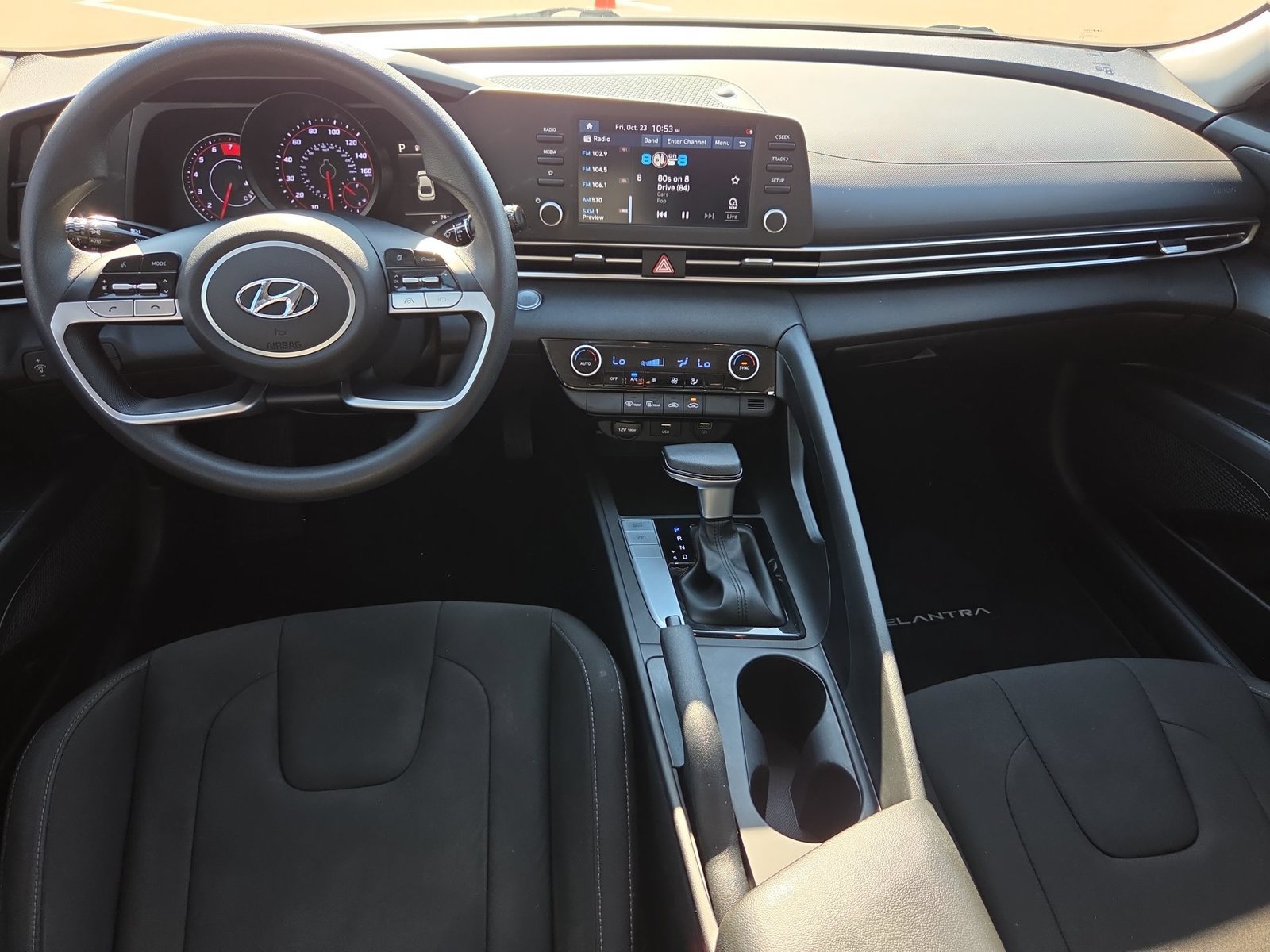 Used 2021 Hyundai Elantra SEL FWD image 19