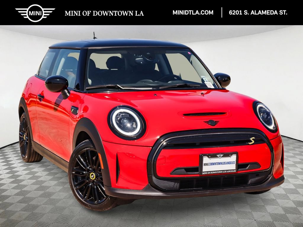 Used 2024 MINI Cooper SE FWD image 1