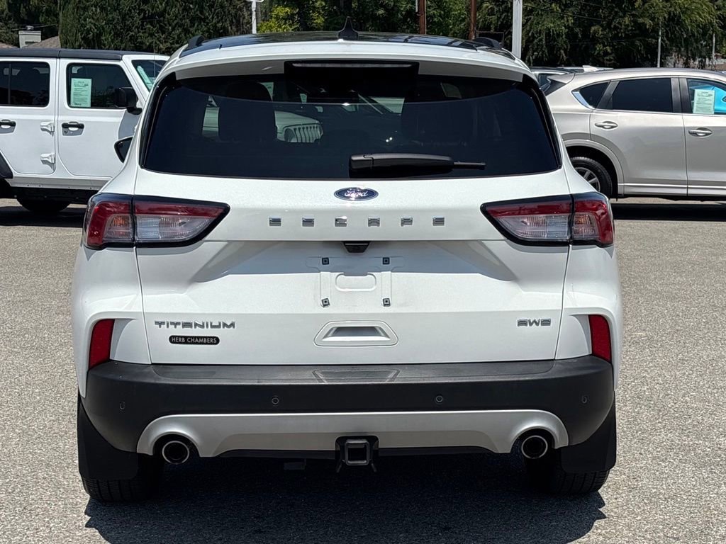 Used 2022 Ford Escape Titanium w/ Class II Trailer Tow Package AWD/4WD image 5