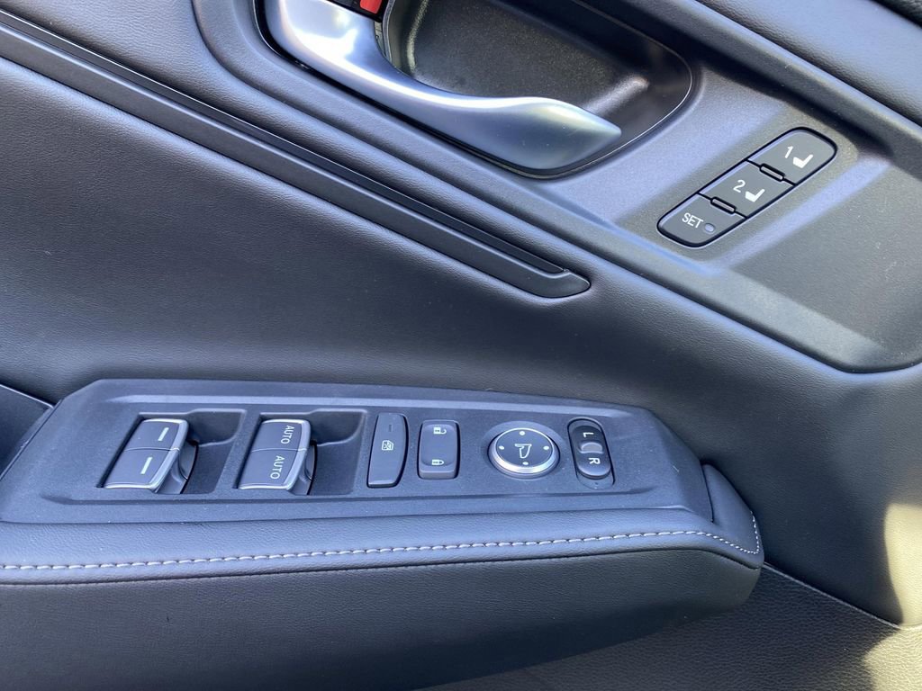 New 2025 Honda Accord Sport image 28