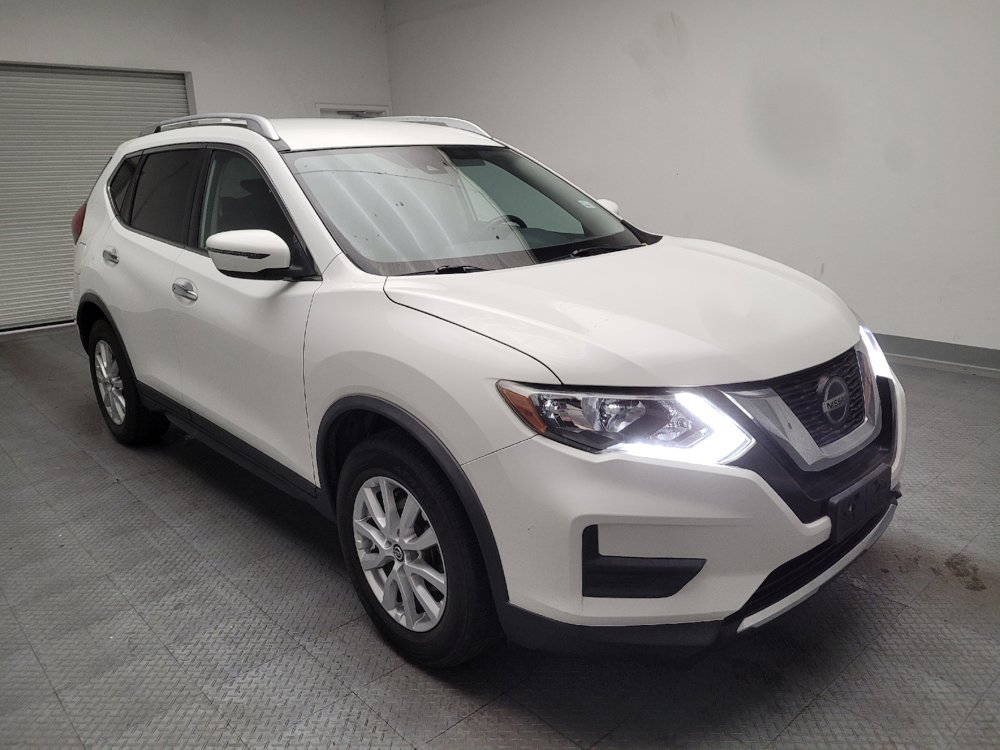 Used 2020 Nissan Rogue SV FWD image 13