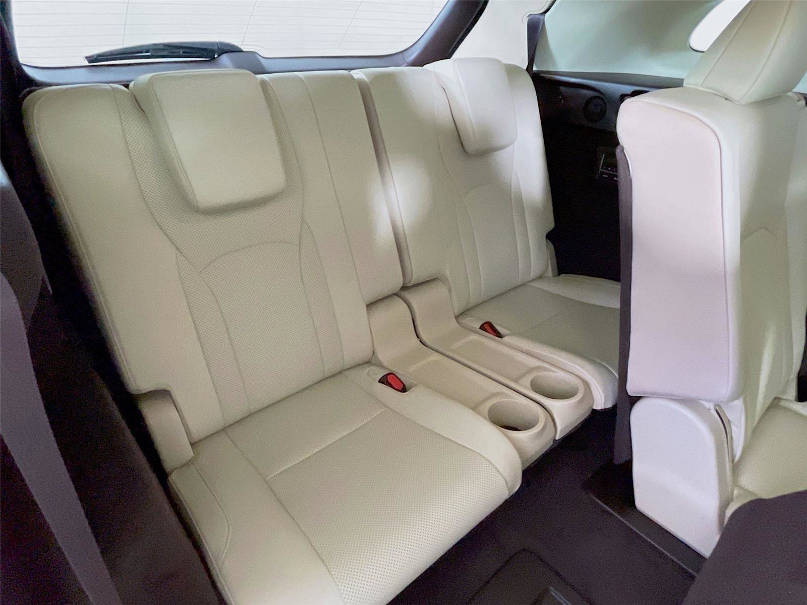 Used 2020 Lexus RX 350L FWD w/ Premium Package image 30