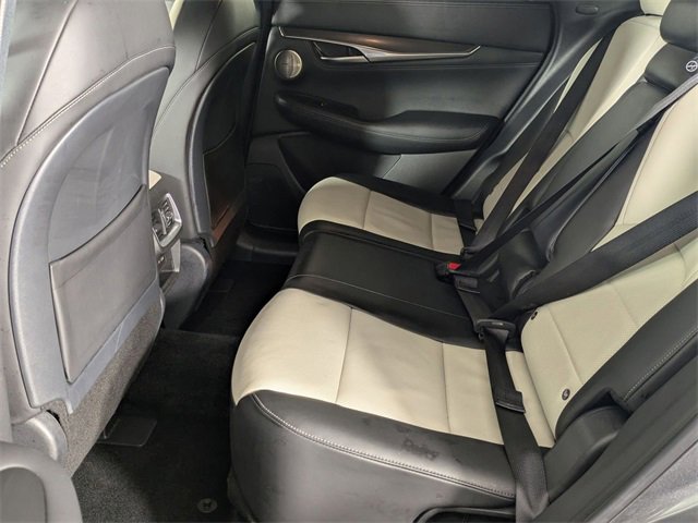 Used 2025 INFINITI QX55 Essential image 27
