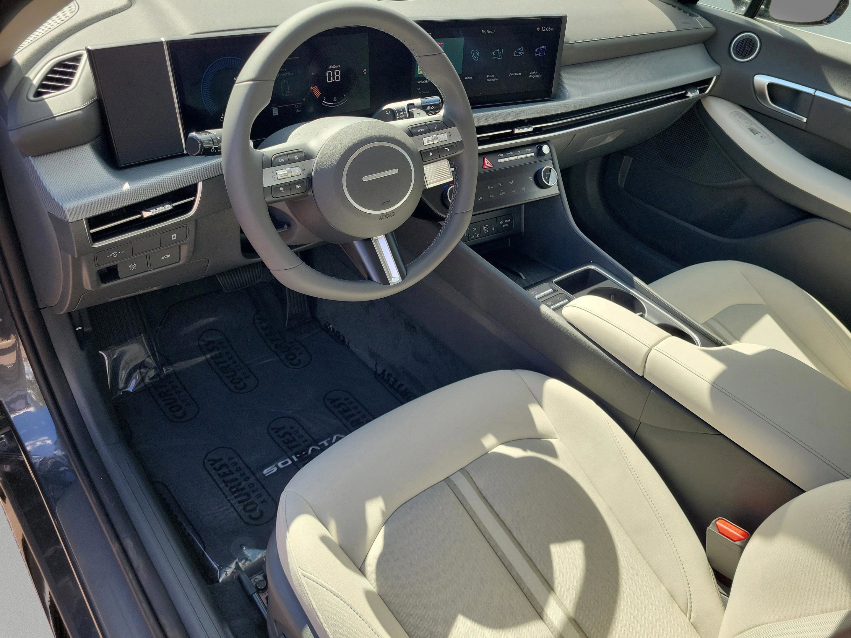 New 2026 Hyundai Sonata SEL image 7