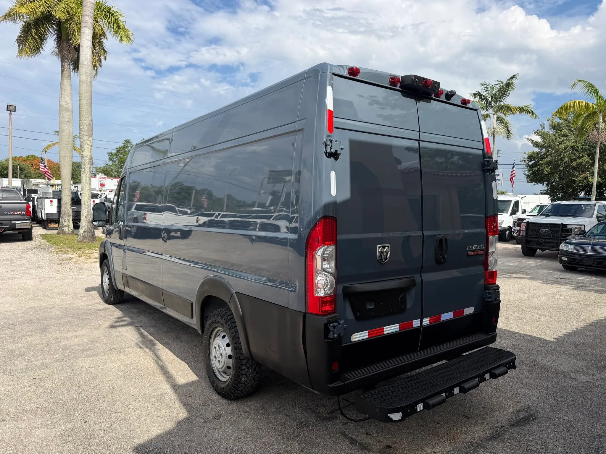 Used 2021 RAM ProMaster 3500 FWD image 4
