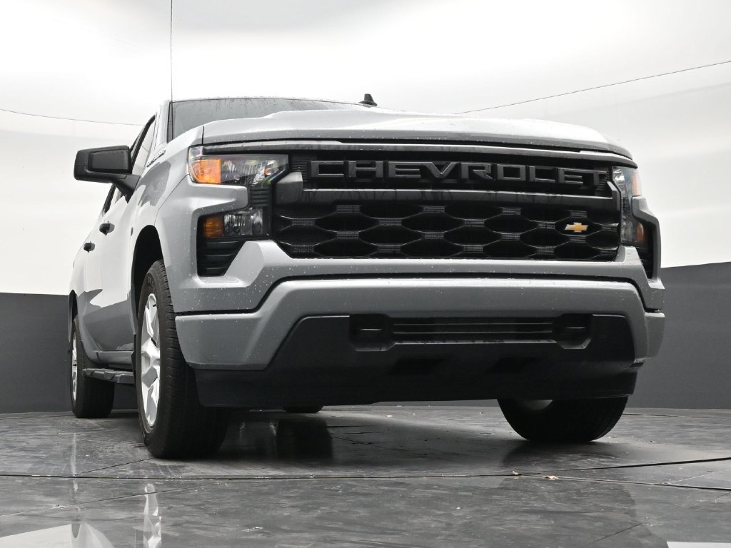 Used 2024 Chevrolet Silverado 1500 Custom RWD image 25