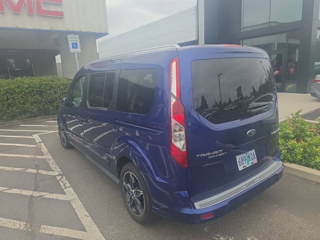 Used 2017 Ford Transit Connect Titanium w/ Titanium Premium Package FWD image 5