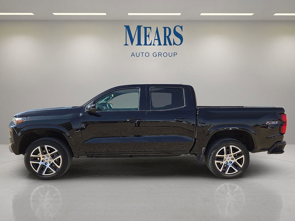 Used 2023 Chevrolet Colorado Z71 w/ Z71 Convenience Package 2 image 2